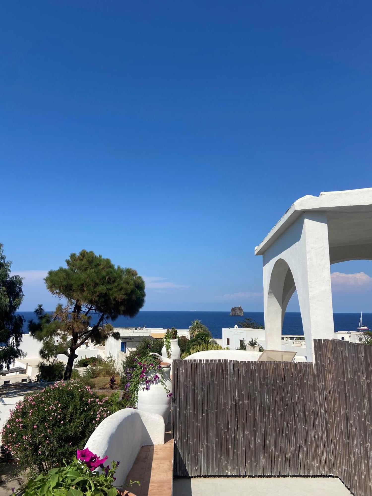La Sciara Resort Hotel Stromboli Exterior photo